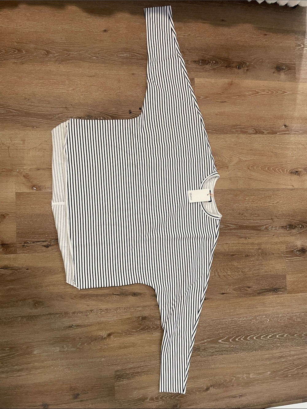 Quince Black & White Striped Long Sleeve Crewneck Top